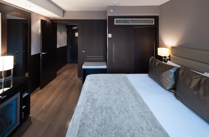 habitacion doble catalonia rigoletto 04