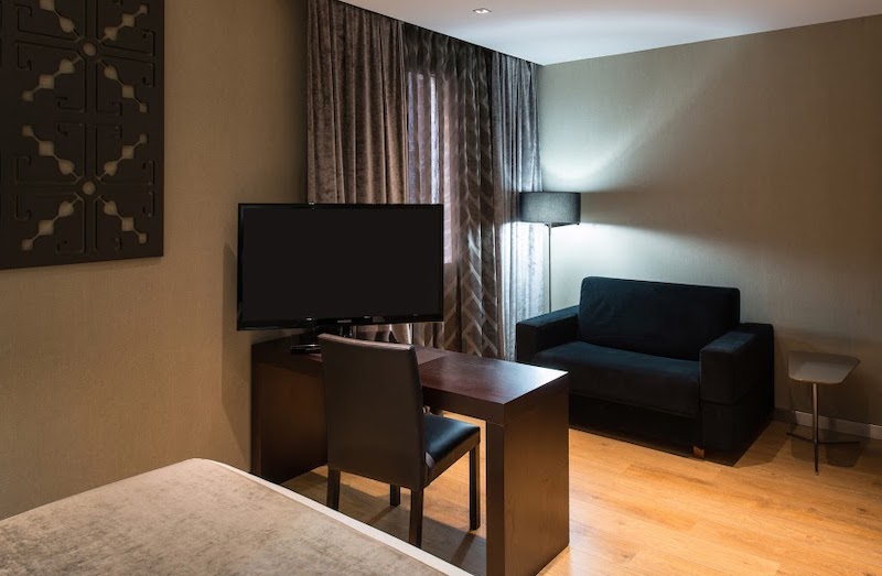 habitacion doble superior catalonia avinyo 02