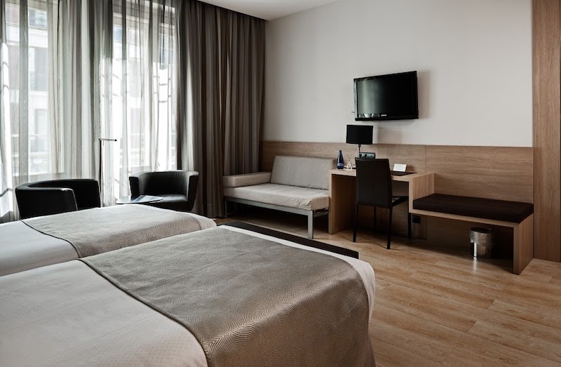 habitacion doble vista atocha catalonia atocha 02