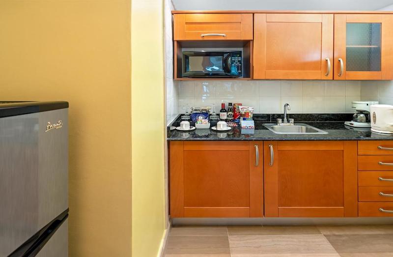 habitacion executive junior suite catalonia santo domingo 07