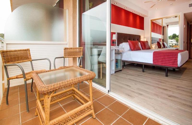 habitacion familiar catalonia majorica 05