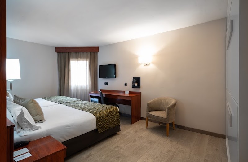 habitacion familiar catalonia park putxet 01