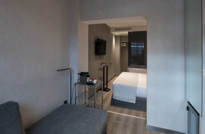 habitacion junior suite catalonia gran via bcn 03