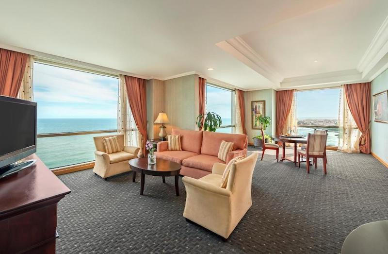 habitacion master suite ocean front catalonia santo domingo 02