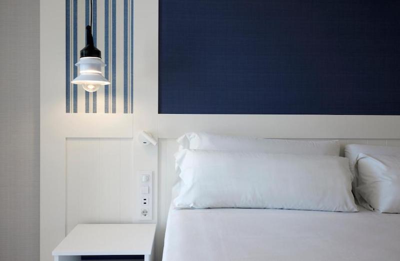 habitacion premium terrace catalonia mirador des port 02