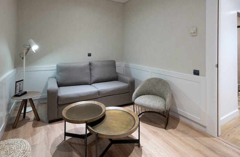 habitacion suite catalonia puerta del sol 04