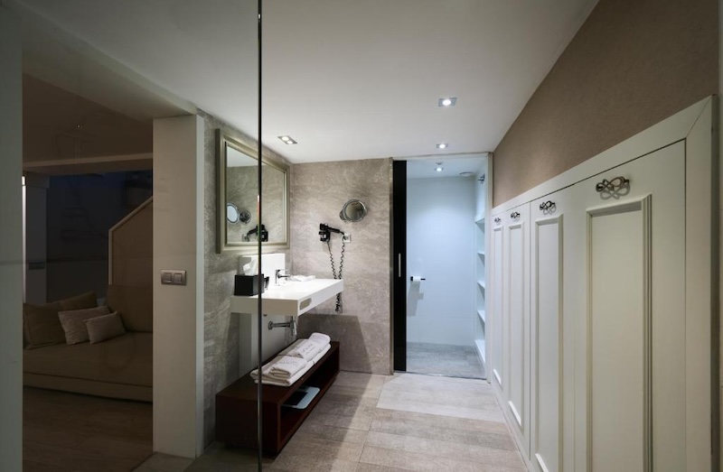 habitacion suite duplex catalonia passeig de gracia 03