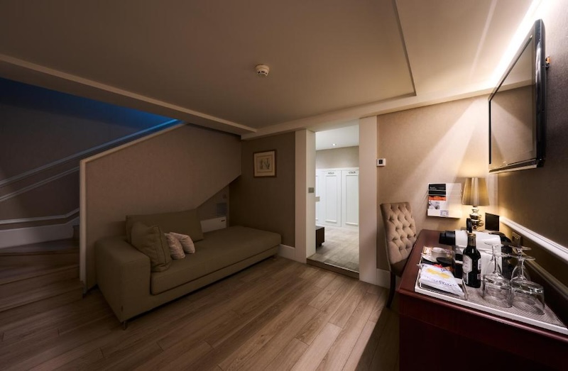 habitacion suite duplex catalonia passeig de gracia 04