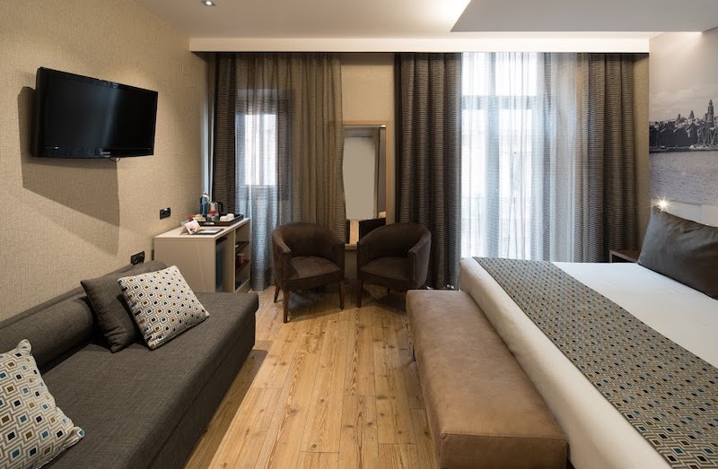 habitacion superior catalonia born 05