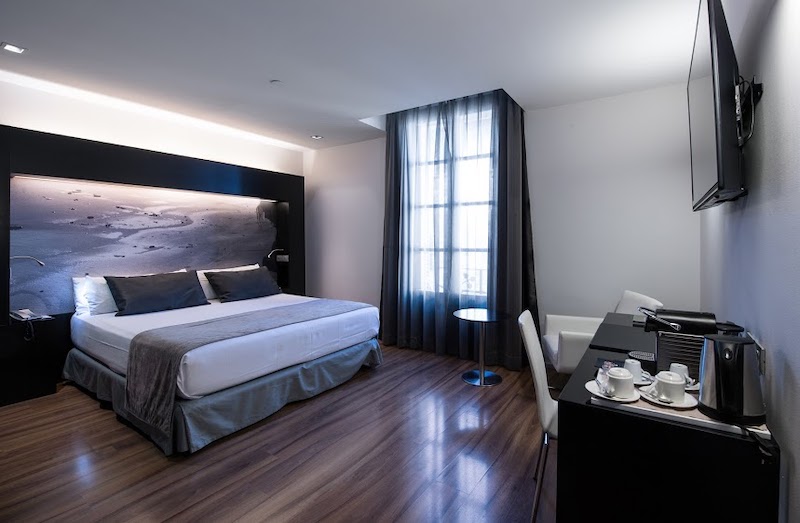 habitacion superior catalonia catedral 04