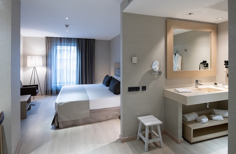 habitacion superior catalonia sagrada familia 01