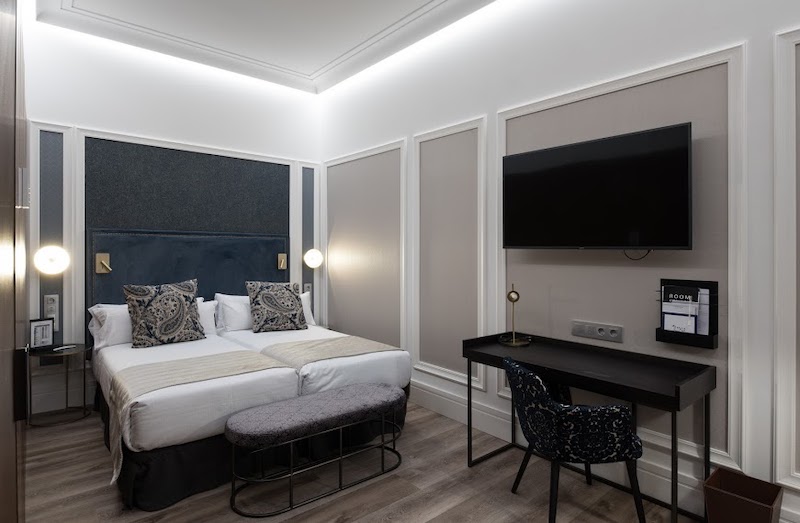 habitacion superior premium catalonia plaza catalunya 05