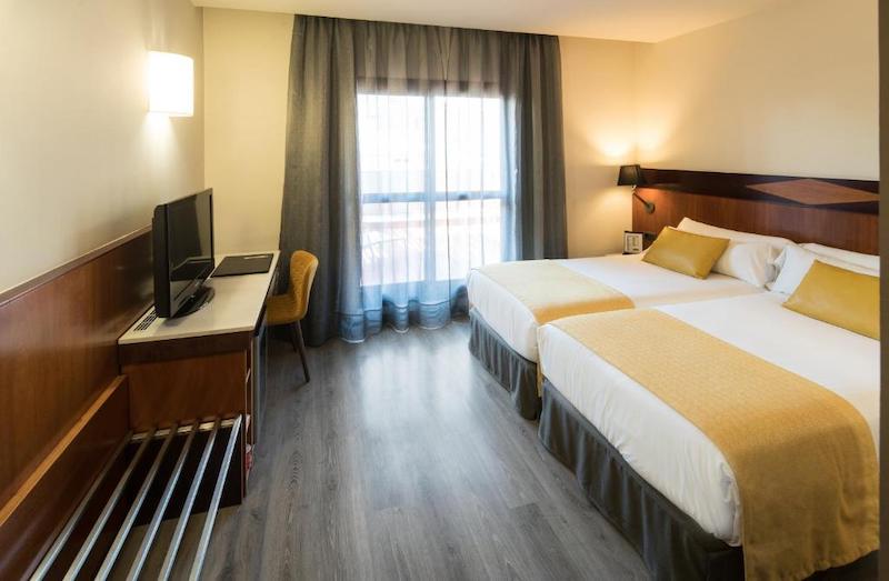 habitacion terrace catalonia eixample 02