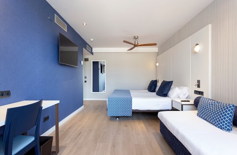 habitacion triple catalonia majorica 02