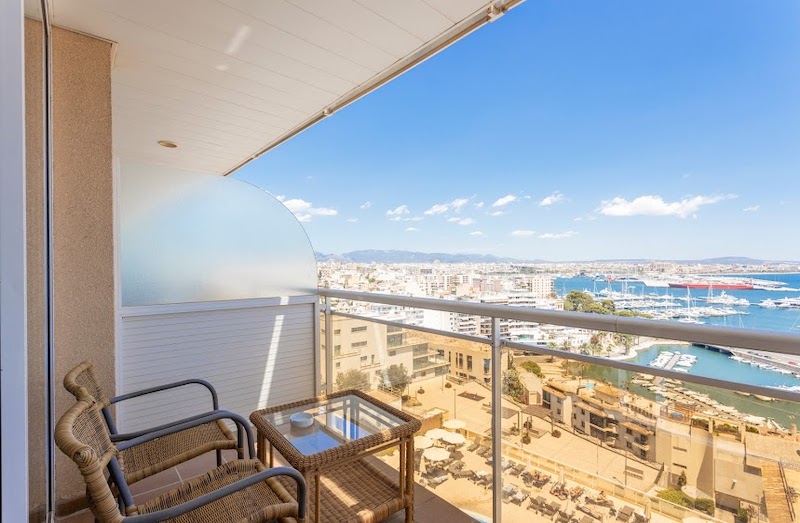 habitacion triple vista mar catalonia majorica 05