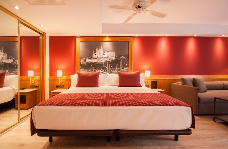 habitacion triple vista mar catalonia majorica 06