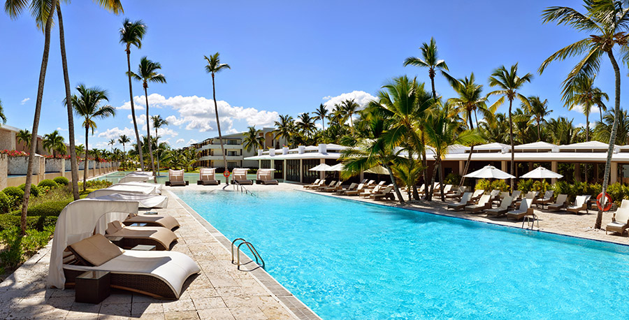 piscina catalonia royal bavaro 01