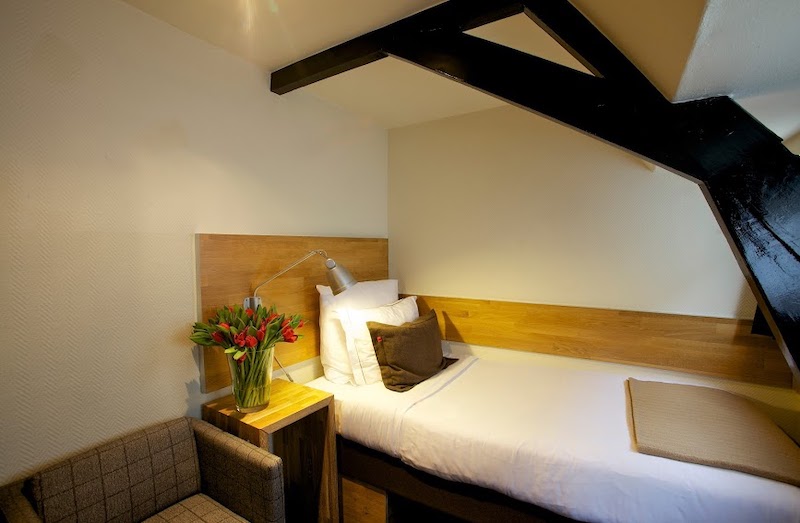 catalonia amsterdam individual 02