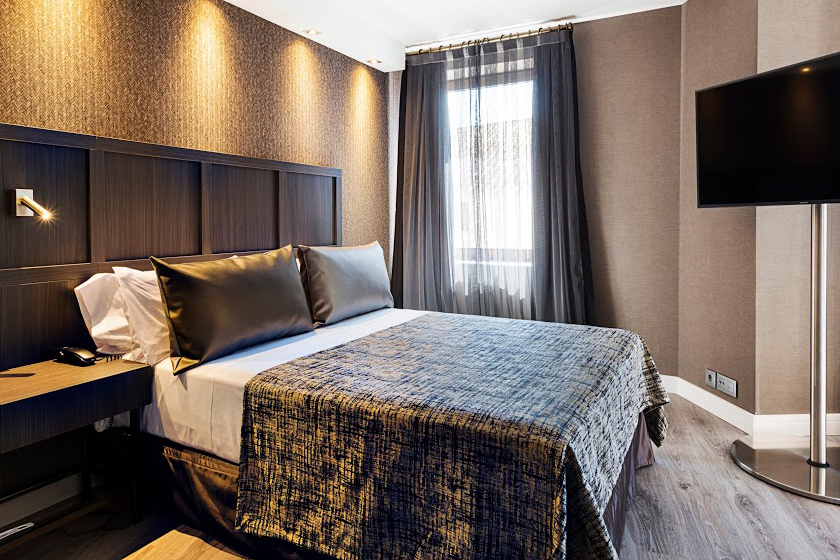 catalonia ronda hab suite the corner 03