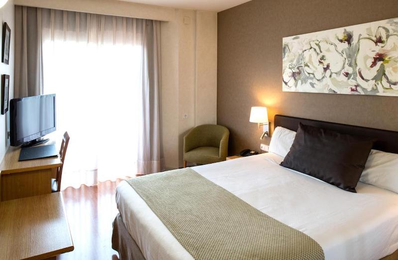 habitacion doble catalonia albeniz 04