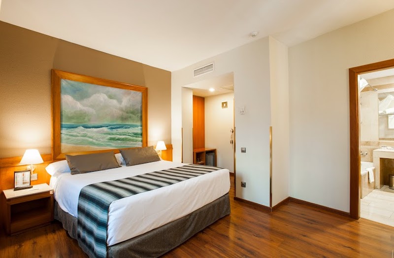 habitacion doble catalonia floridablanca 03