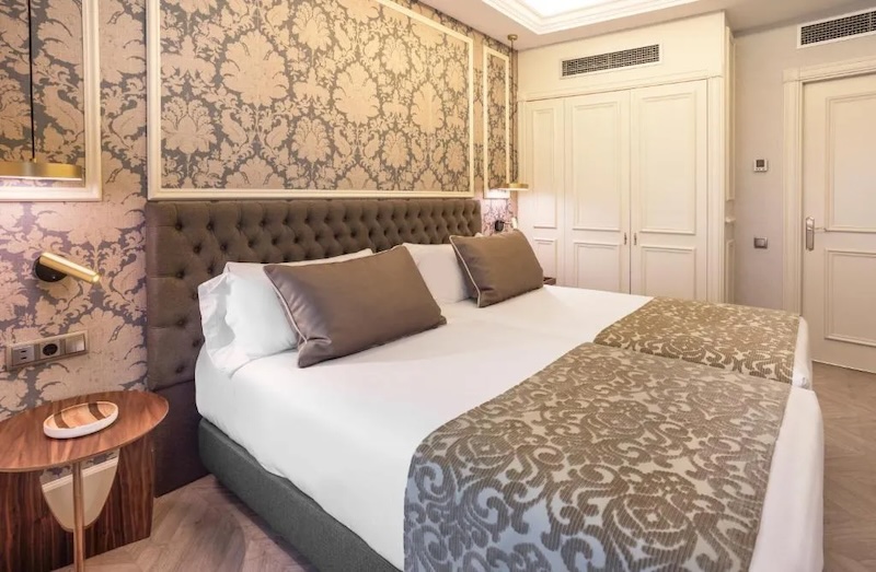 habitacion doble catalonia las cortes 04