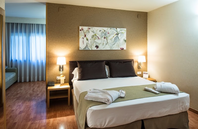 habitacion doble superior catalonia albeniz 02