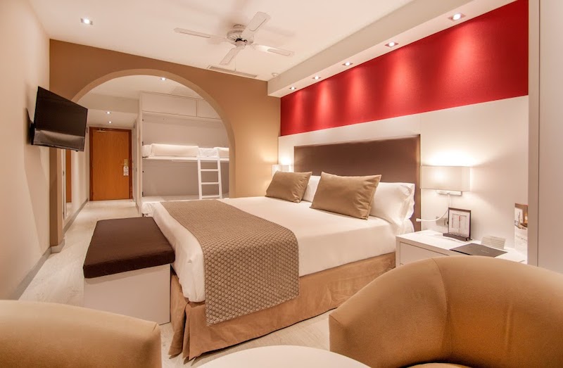 habitacion familiar catalonia majorica 01