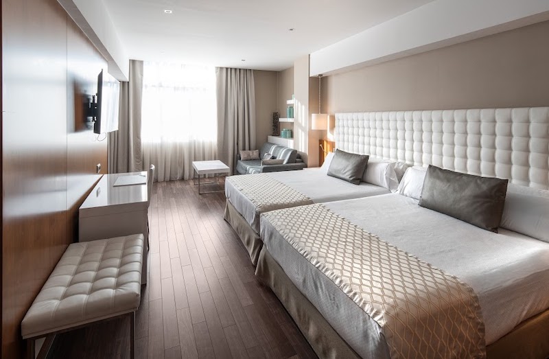 habitacion familiar catalonia ramblas 03