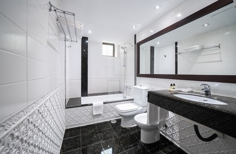 habitacion familiar catalonia roma 04