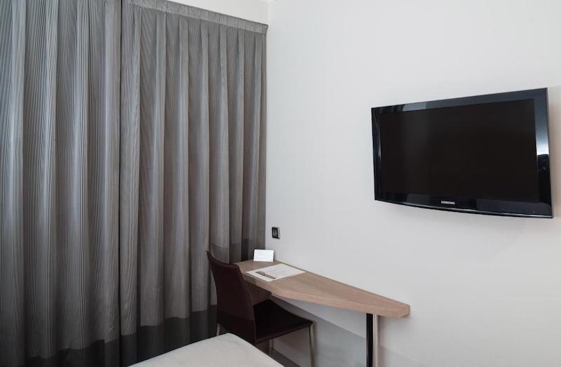 habitacion individual catalonia roma 02