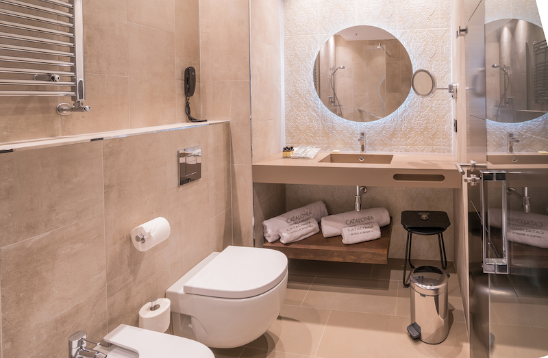 habitacion suite catalonia donosti 01