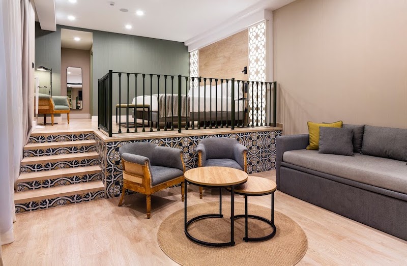 habitacion suite patio catalonia santa justa 03