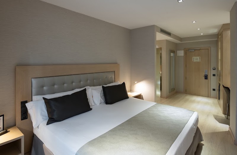 habitacion superior catalonia sagrada familia 03