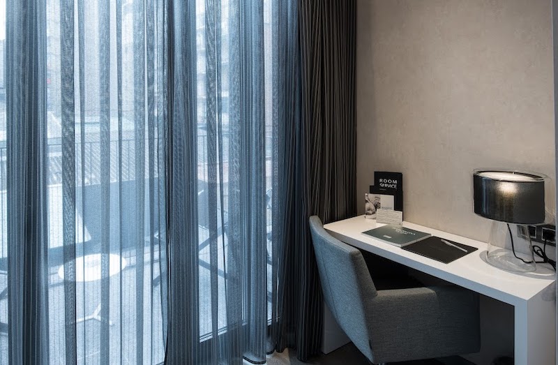 habitacion superior terrace catalonia gran via bcn 03