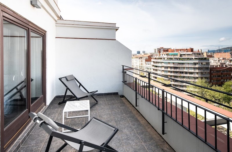 habitacion terrace catalonia gran via bcn 04