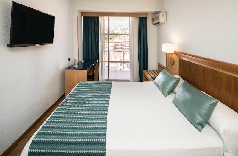 habitacion terrace catalonia las vegas 06