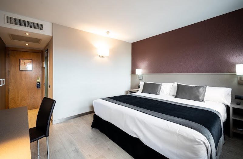 habitacion terrace catalonia park putxet 02