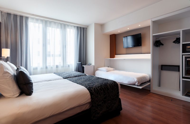 habitacion triple premium catalonia brussels 01